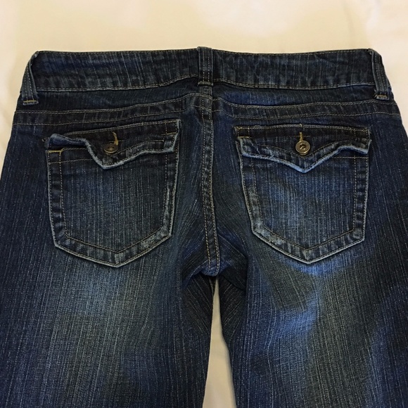Guess ‘Doheny’ Distressed Bootcut Jeans - Picture 8 of 8